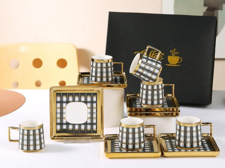 فناجين قهوةر