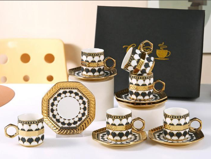 فناجين قهوةر