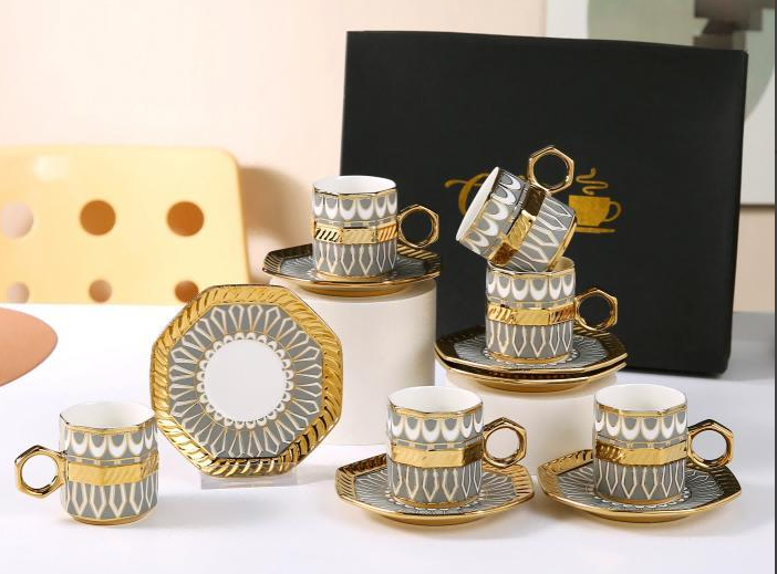 فناجين قهوة