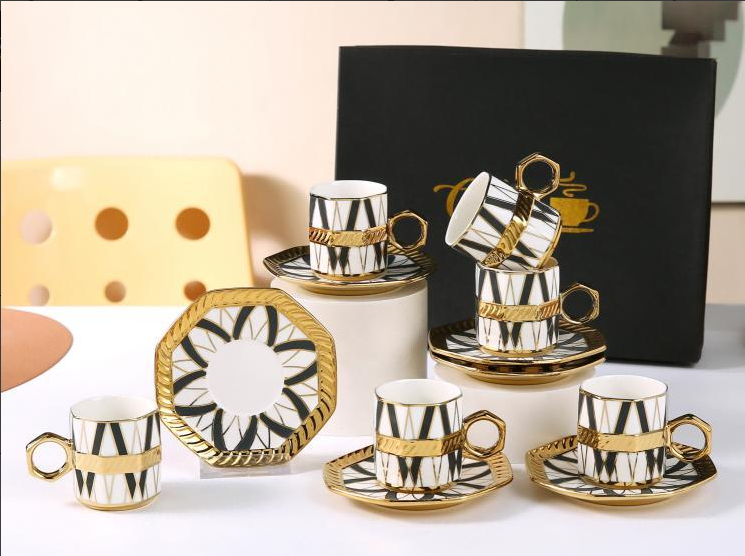 فناجين قهوة