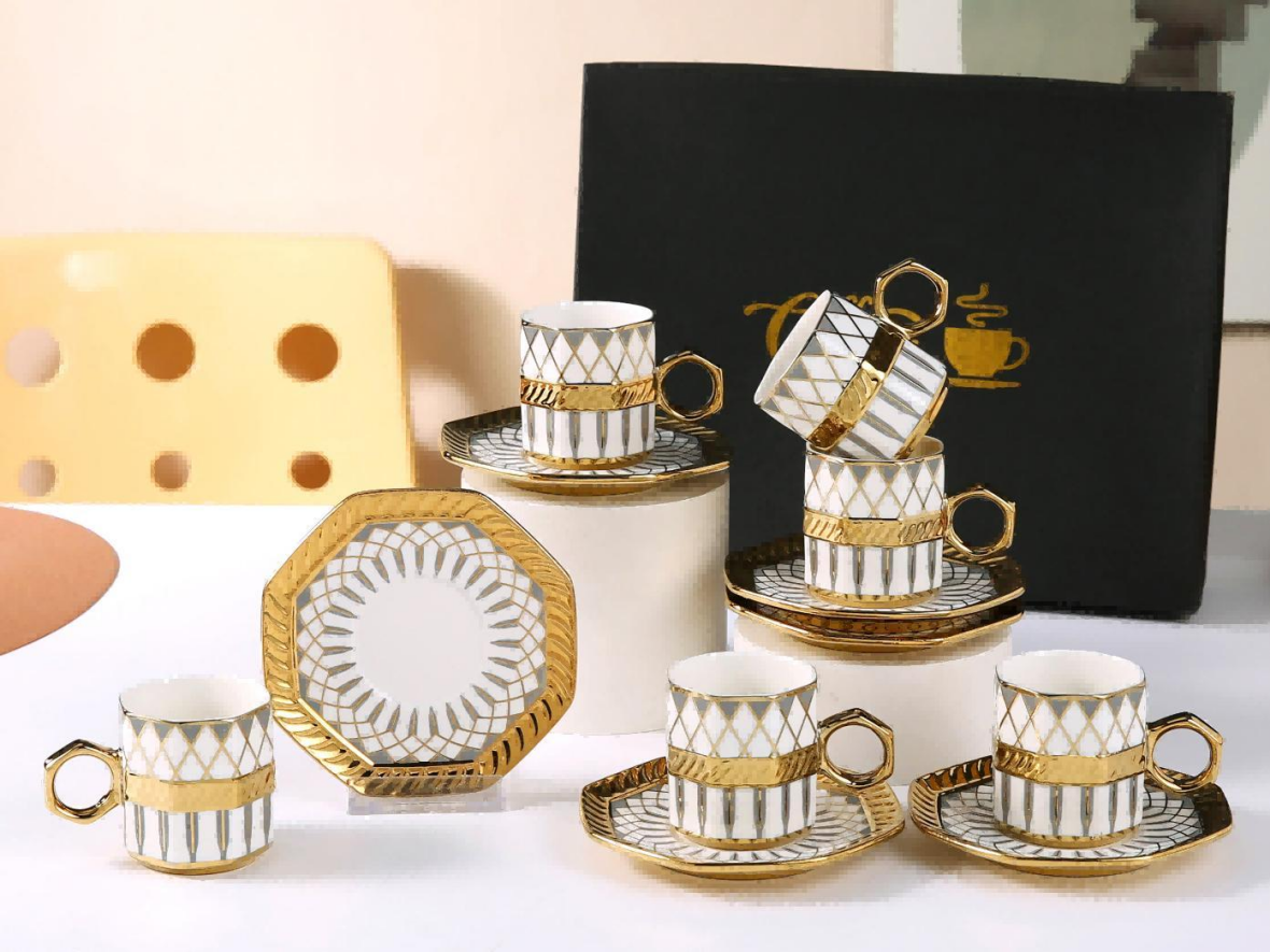 فناجين قهوة