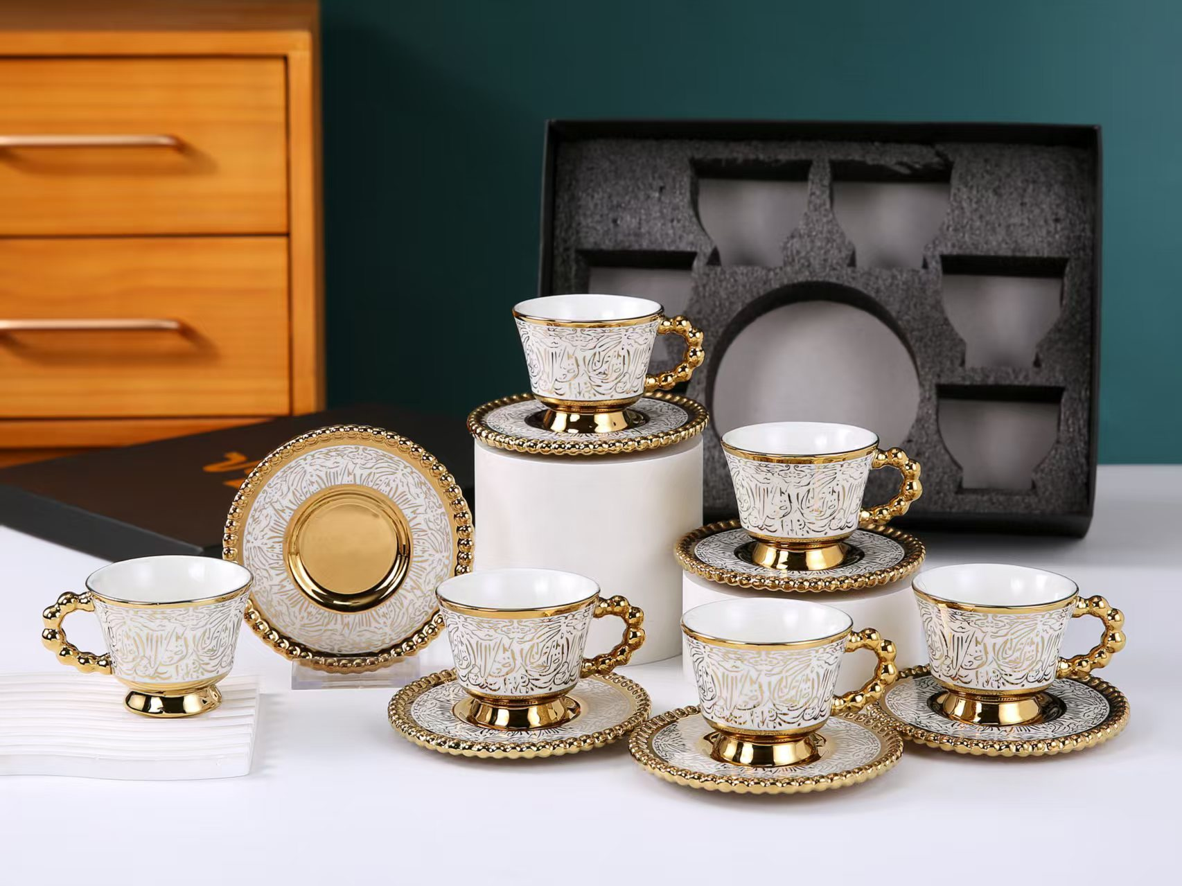 فناجين قهوة